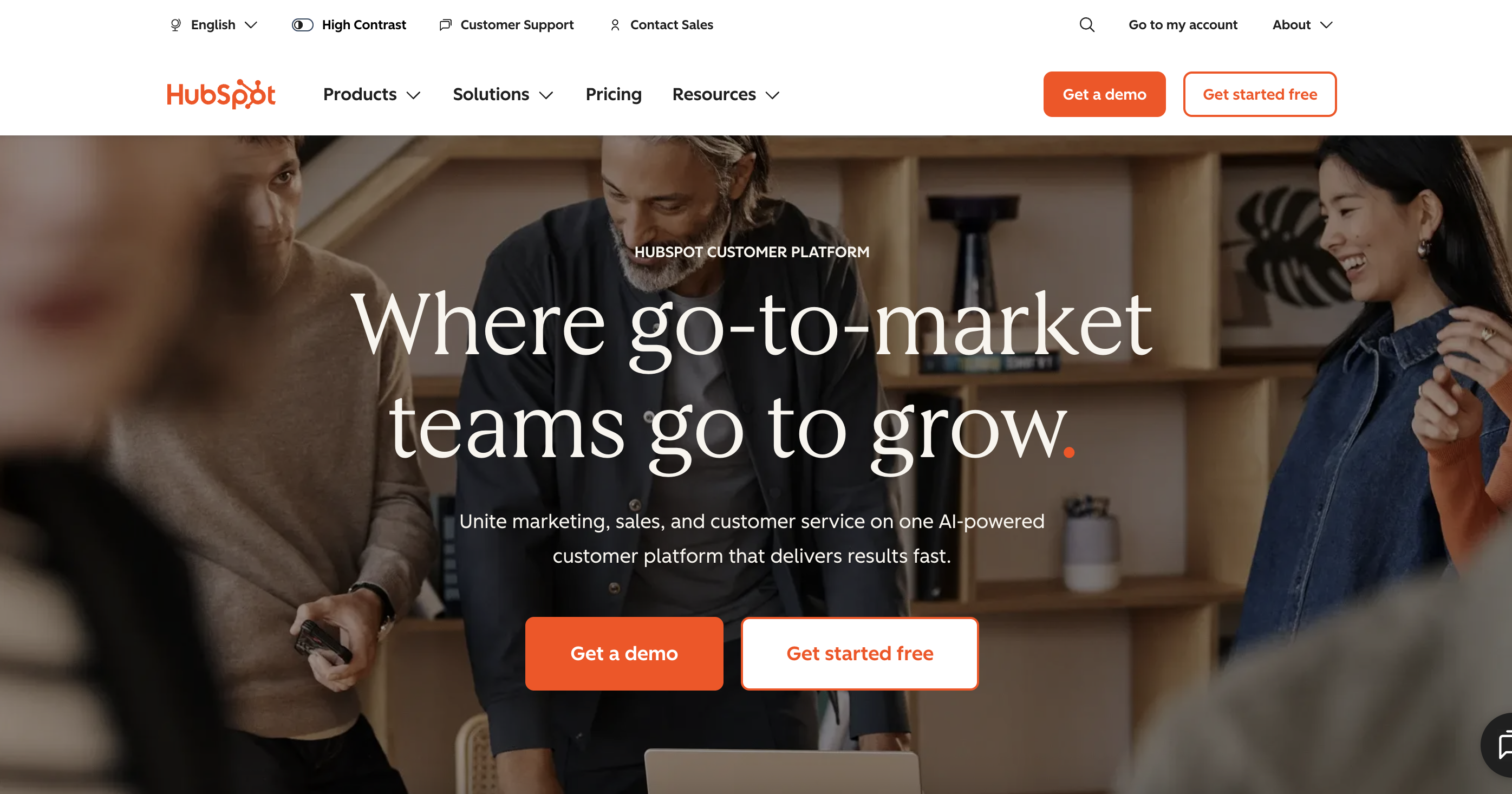 HubSpot homepage: global navigation and hero section Where go-to-market teams go to grow.